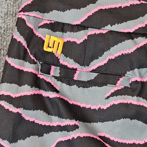 80's Vibe Alert! Loudmouth Pink & Grey Zebra Skort - 🦓💖 - Picture 6 of 7